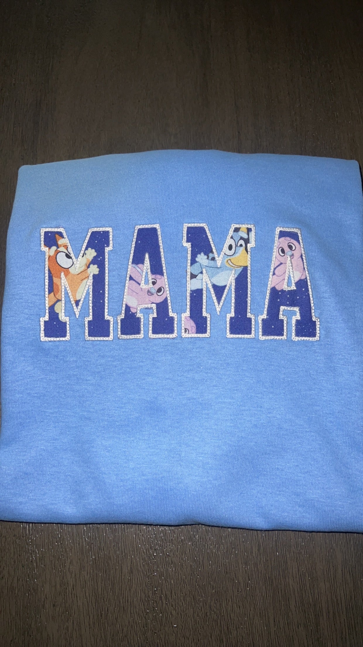 Mama appliqué tee