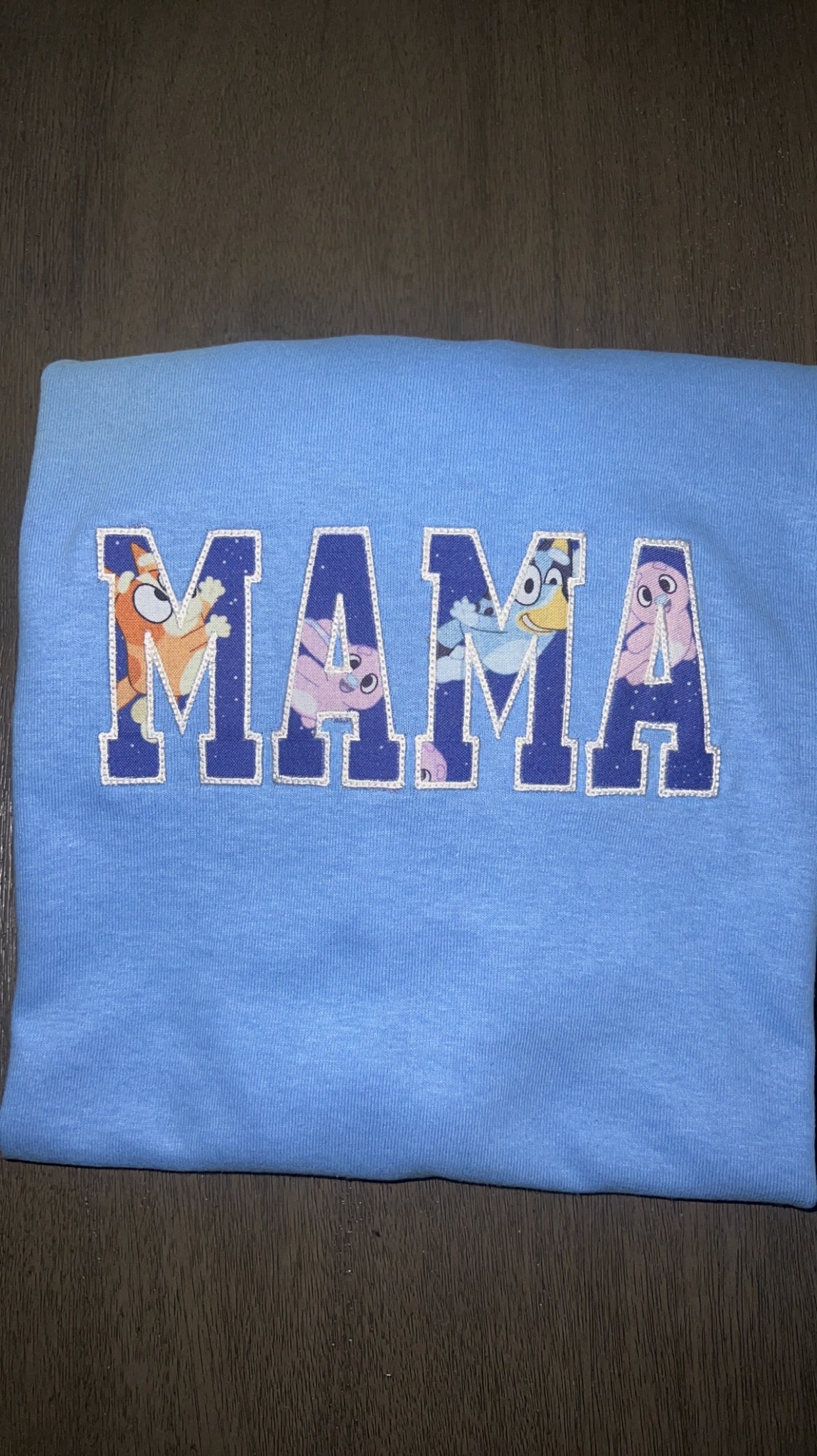 Mama appliqué tee